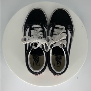 Classic black/white vans for kids
